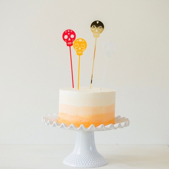 NEW Meri Meri Sugar Skull Party Cake Toppers and Mini Garland - Picture 1 of 4